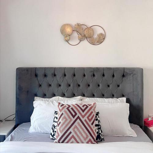 Fully Furnished Marina View - 1 Bedroom Apartment