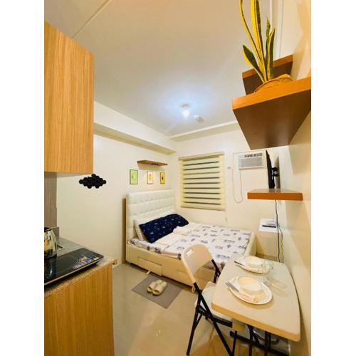 Fully Furnished Studio Type Room for Rent Can be long term or short term