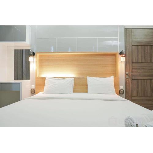 Fully Furnished with Comfortable Design 2BR Harco Mangga Besar Apartment By Travelio