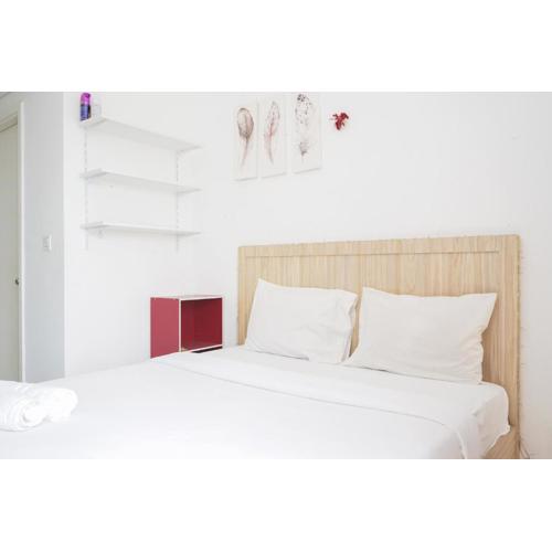 Fully Furnished with Cozy Design Studio Poris 88 Apartment By Travelio