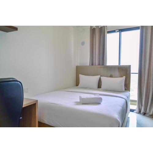 Fully Furnished with Modern Design Studio Sky House BSD Apartment By Travelio