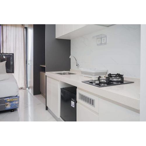 Fully Furnished with Tidy Design Studio at Sky House BSD Apartment By Travelio