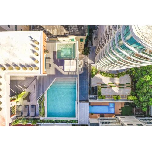 Fully Serviced Apartment at Regatta Living II - 907