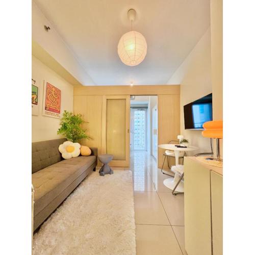 Fun Pop-Art Inspired Makati Studio