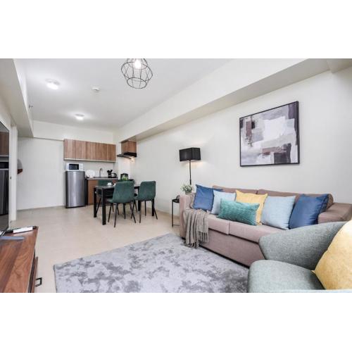 Furnished 1-Bedroom in Avida Towers Riala, Cebu IT Park with Fast WiFi, Netflix, Pool and More