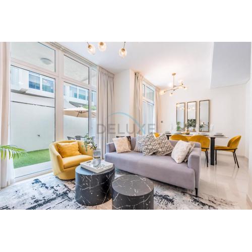 Furnished 3-Bedroom Townhouse, Just Minutes Drive from Al Marmoom Heritage Village and Popular Dubai Attractions, Albizia, Damac Hills 2 by Deluxe Holiday Homes