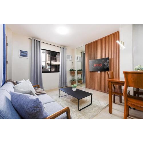 Furnished 3BR Townhouse Near Cebu IT Park with Parking, Fast WiFi, Netflix and More