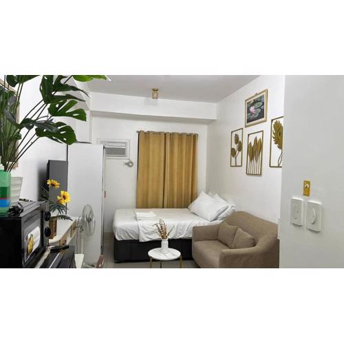 Furnished Condo Unit-Green2 PoolWifiNetflix