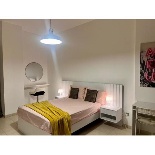 Furnished room with balcony only for GIRLS