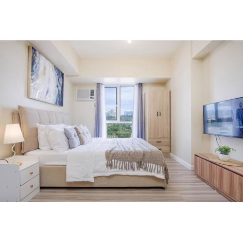 Furnished Studio in Avida Towers Riala, Cebu IT Park with Fast WiFi, Netflix, Pool and More