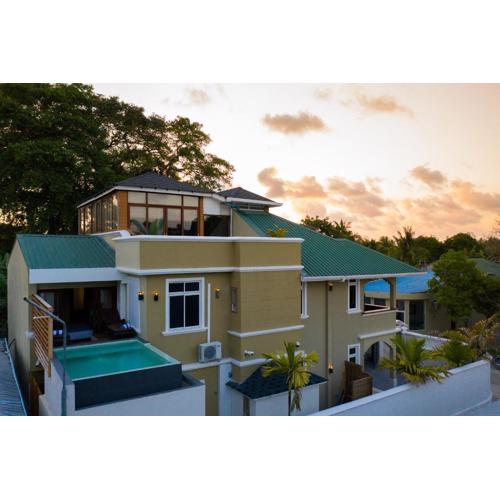 Fuvahmulah Central Hotel