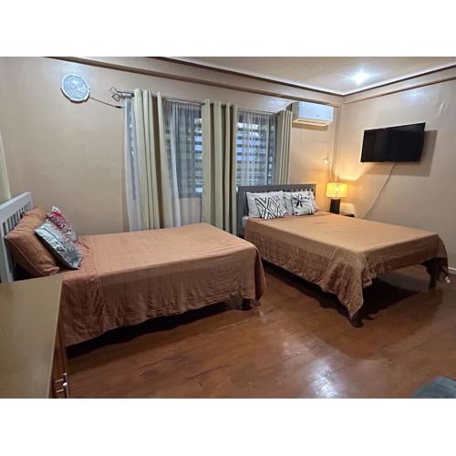 G Apartment - Queen Room