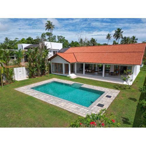 Gaia plantbased Bnb , riverside