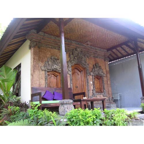 Galang Kangin Bungalows 2