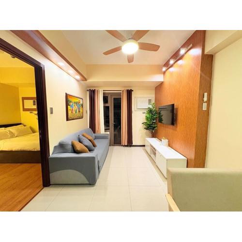 Galini Suites near World Trade, PICC, Star City