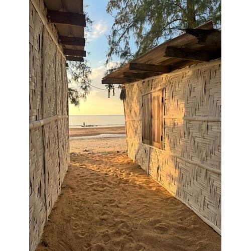 Garden Beach Bungalows