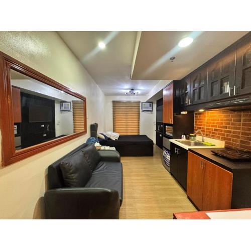 Gav's Cabin - Pine Suites Tagaytay Near Skyranch Tagaytay