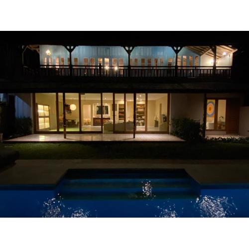 Gerbang Biru Ground Floor With Pool