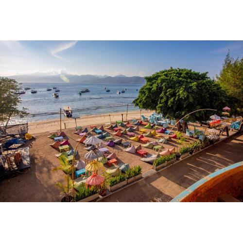 Gili Sands Hotel & Bar