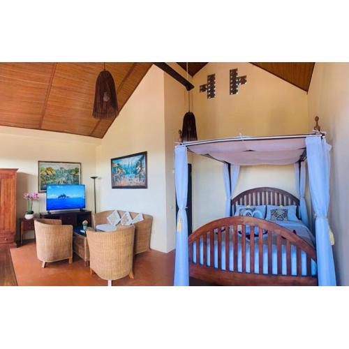 Giri's Villa Jimbaran