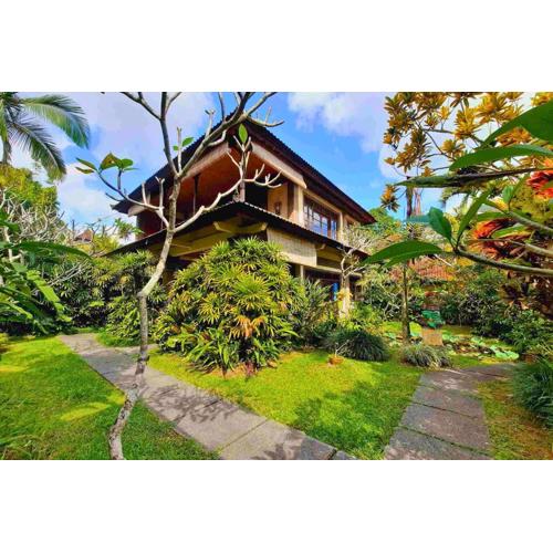 Gitali 1 BR Superior Garden View ZN244