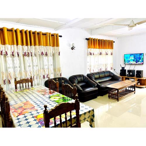 Glamour Homestay - Udawalawe
