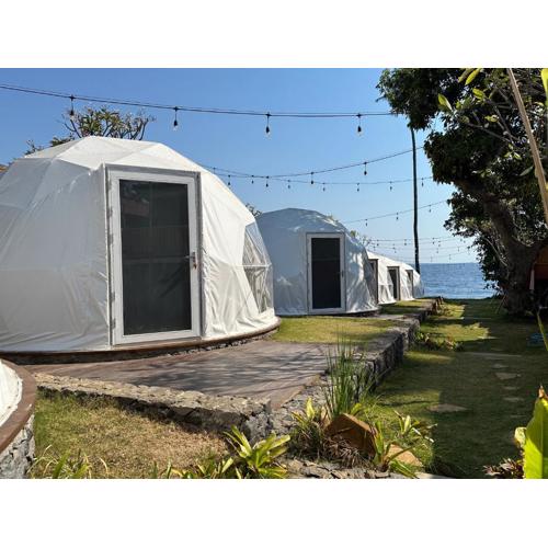 Glamping @ Pebbles & Fins
