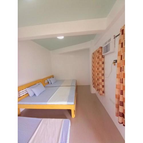 Glenmark's Homestay New Oceanview Rooms