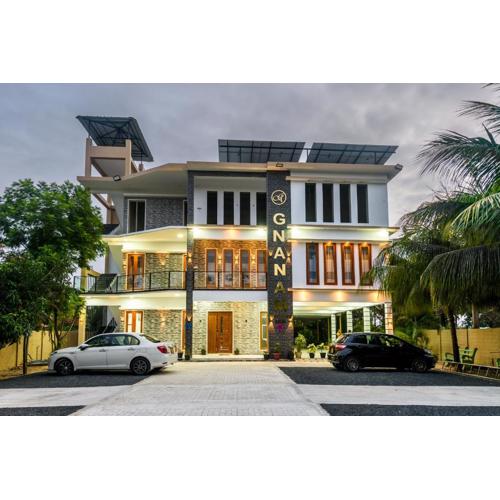 Gnanam Holiday Inn