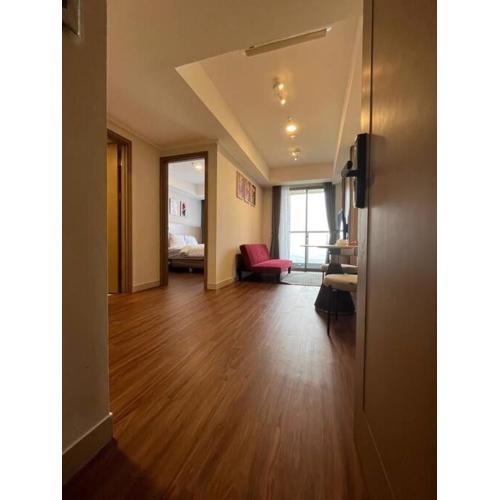 gold coast Italian room 1br sofa bed netflix