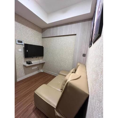 Gold Coast Room Classic PRS studio netflix