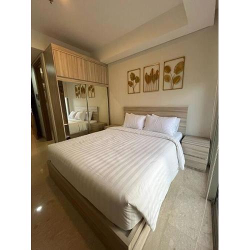 Gold Coast studio seaview Room