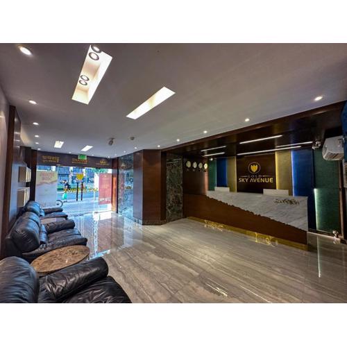 GOLD SKY AVENUE HOTEL