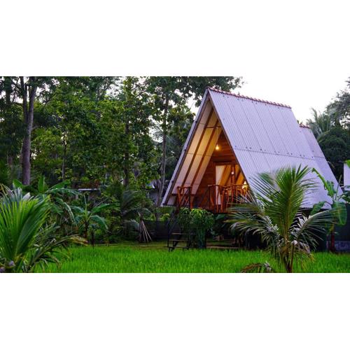 Golden Rock Retreat Sigiriya