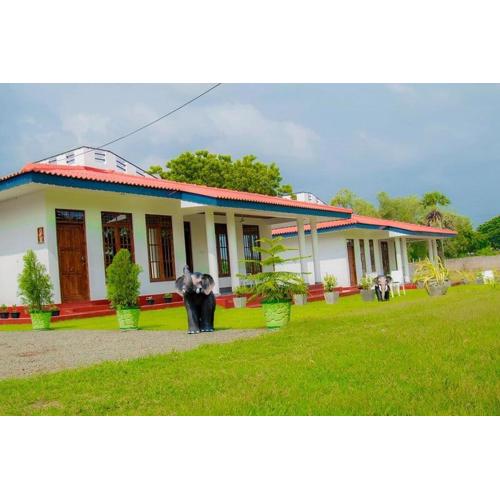 GOLDEN TEMPLE VILLA ,Nilaveli Rd, Trincomalee