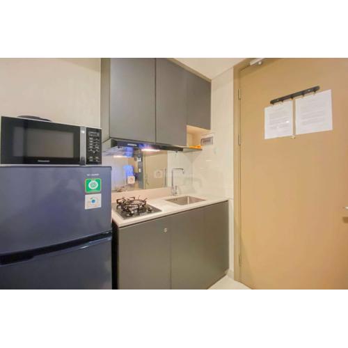 Good and Homey 1BR at Gold Coast Apartment By Travelio