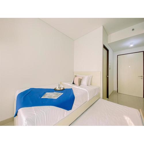 Good and Homey Studio Apartment at Transpark Cibubur By Travelio
