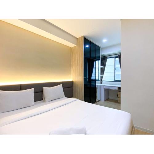 Good and Modern 2BR Daan Mogot City Apartment By Travelio