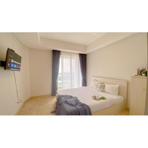 Good and Modern Look Studio at Gold Coast Apartment By Travelio