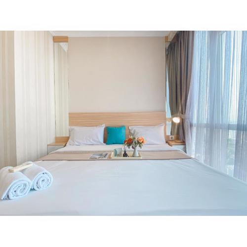 Good and Relaxing 2BR at Menteng Park Apartment By Travelio