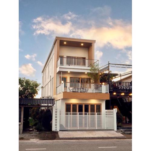 Good Day House บ้านพักนครพนม ริมแม่น้ำโขง