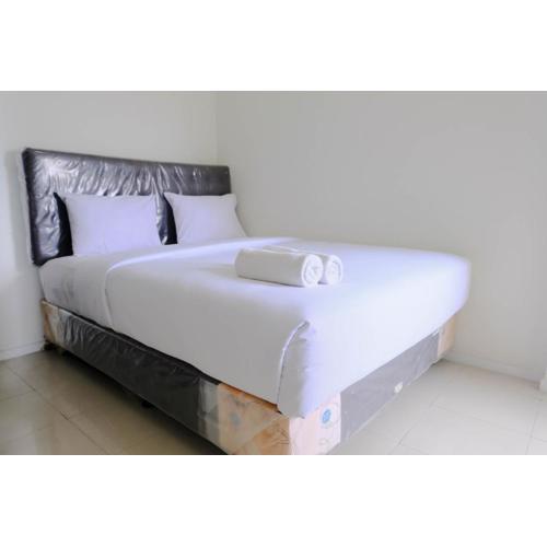 Good Deal 1BR Apartment at Parahyangan Residence By Travelio