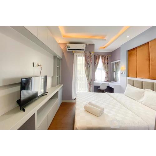 Good Deal and Comfy Studio Transpark Cibubur Apartment By Travelio