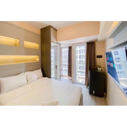 Good Deal and Lovely Studio at Tokyo Riverside PIK 2 Apartment By Travelio