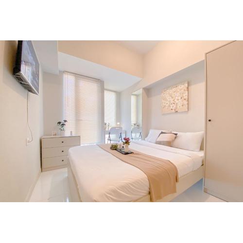 Good Deal and Restful Studio at Apartment Tokyo Riverside PIK 2 By Travelio