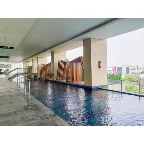 Good Deal and Simply Look Studio Apartment at B Residence By Travelio