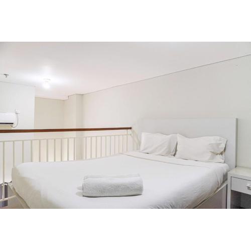 Good Deal Studio Loft at Nifarro Park Apartment By Travelio