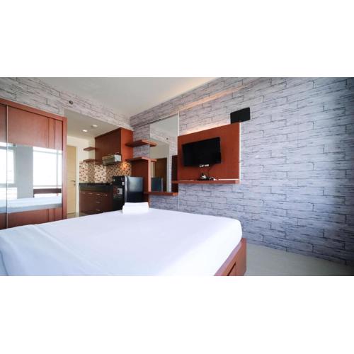Good Deals and Comfy Studio at Bale Hinggil Apartment By Travelio