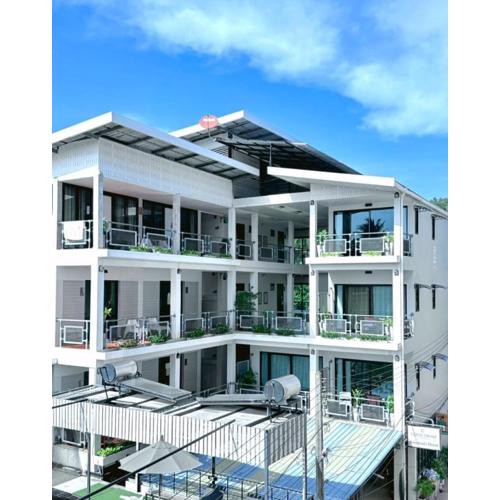 Good Dream Hotel (Khun Ying House)