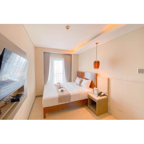 Good Place Studio at Grand Palace Kemayoran Apartment By Travelio